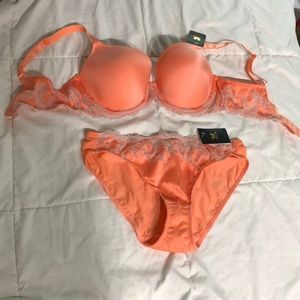 Never worn! With tags, bright orange!